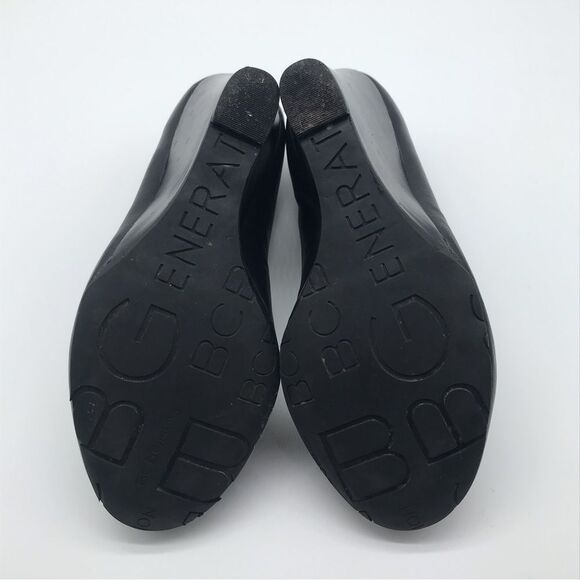 BCBGeneration Black Wedges with Gold Accent - Picture 5 of 11